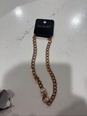 Shoe Dazzle Rose Gold Chunky Curb Necklace